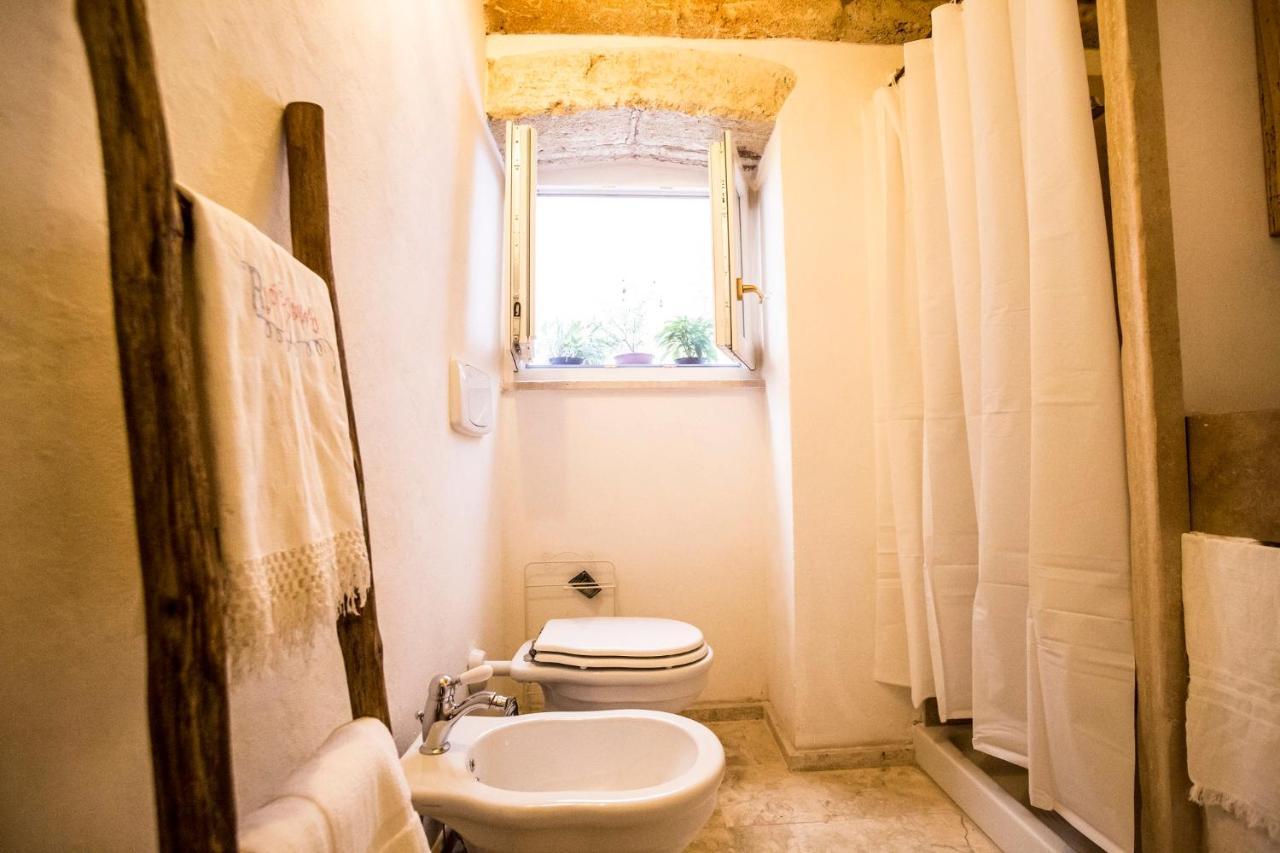 Corte Di Bonifacio Typical Bed and breakfast